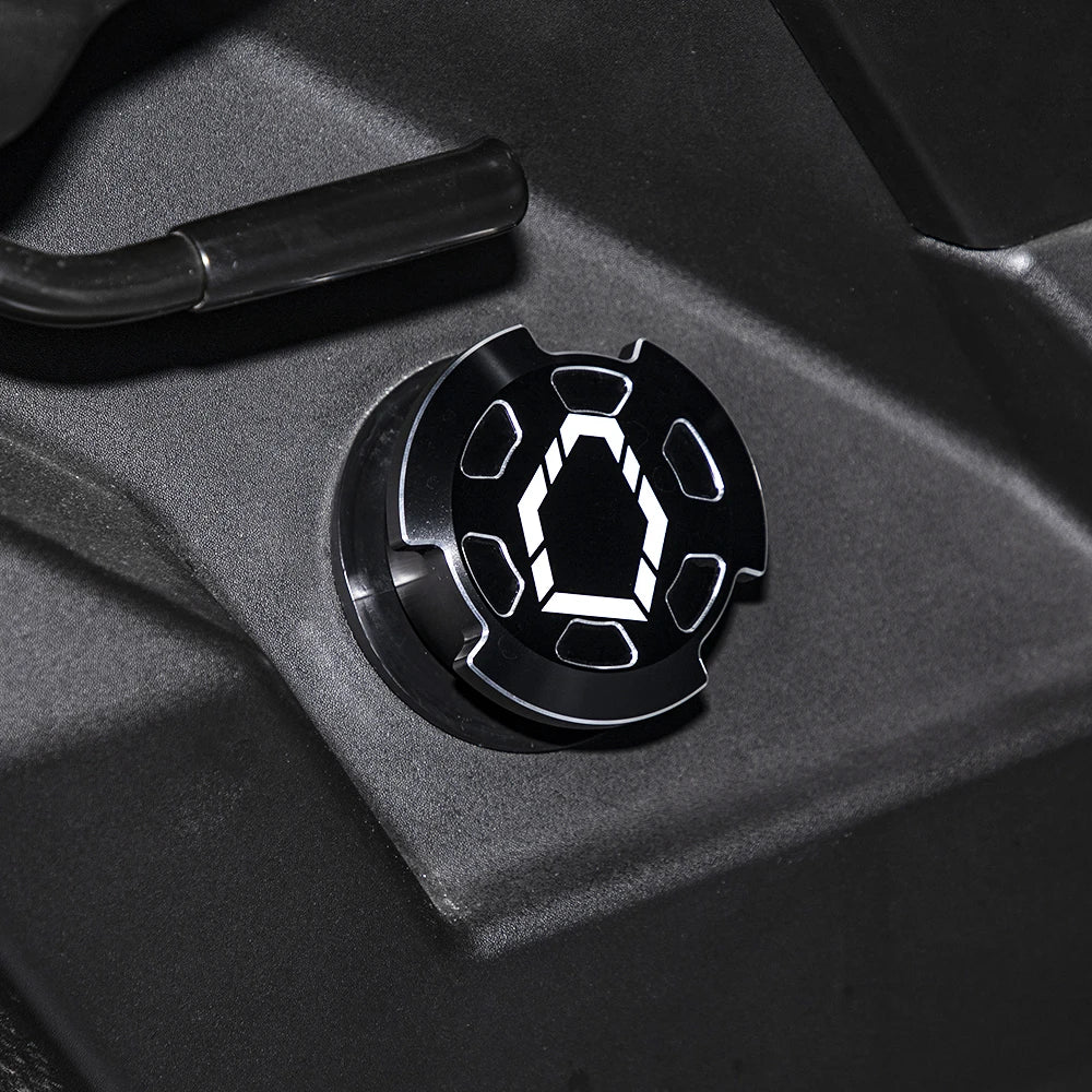 UTV Aluminum Alloy Black CNC Cap Fuel Tank Cover for Can-am Maverick X3 Defender Maverick Max Sport Trail 2018+ 2/4 Doors