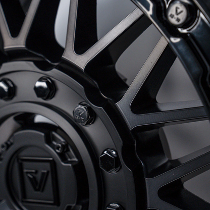 V08 BEADLOCK 15X7 +30MM 4X137/4X156 DARK TINT