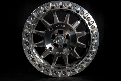 V09 BEADLOCK FLOW FORM 15X7 +40 5X114.3 RAW MACHINED